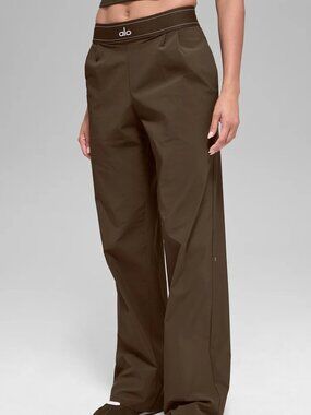 NWT 🔆 ALO Yoga Women's Espresso Suit Pants  🔆🤗  Straight Leg（Regular)